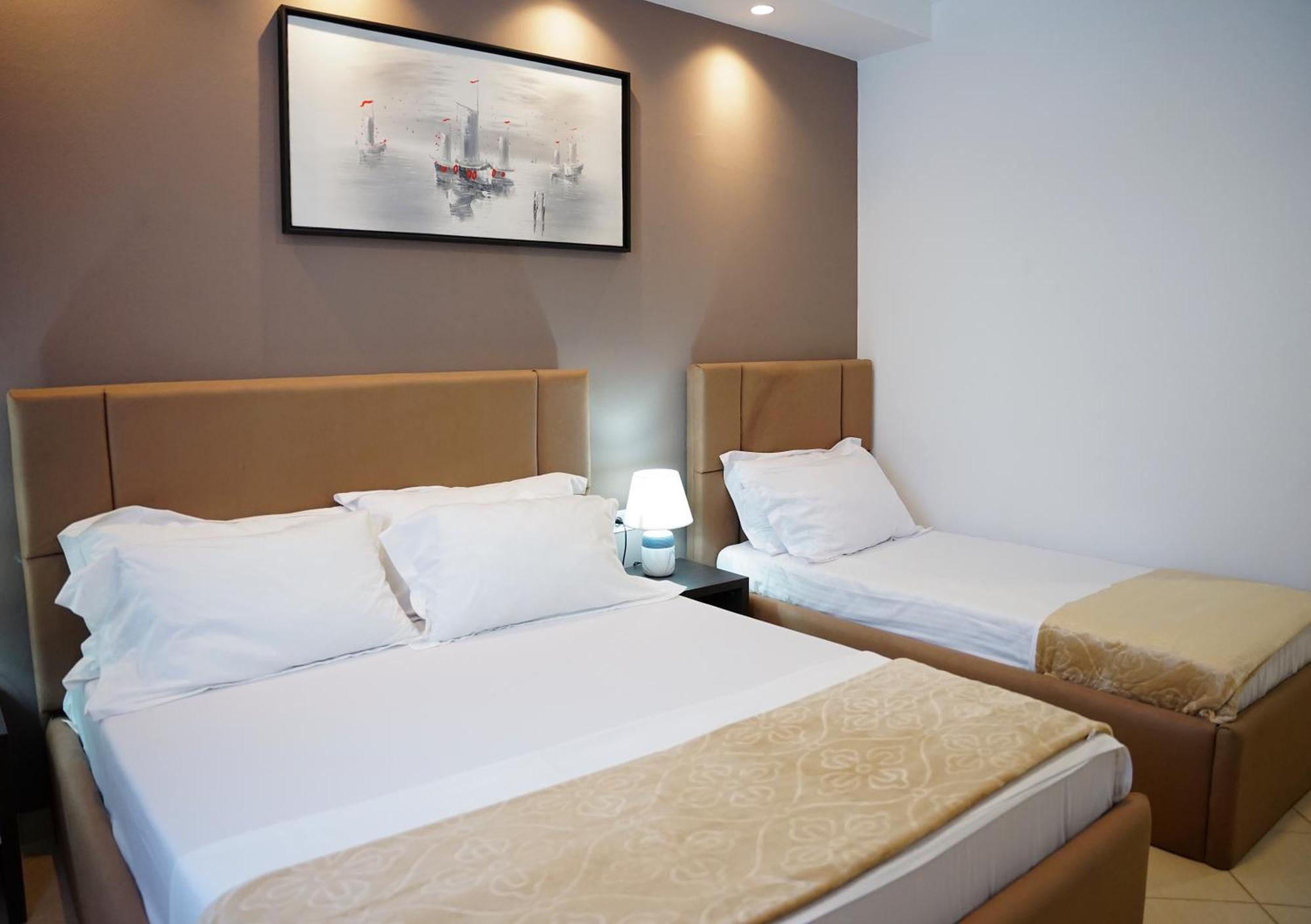 Atrium Deluxe 4* Golem (Tirana)