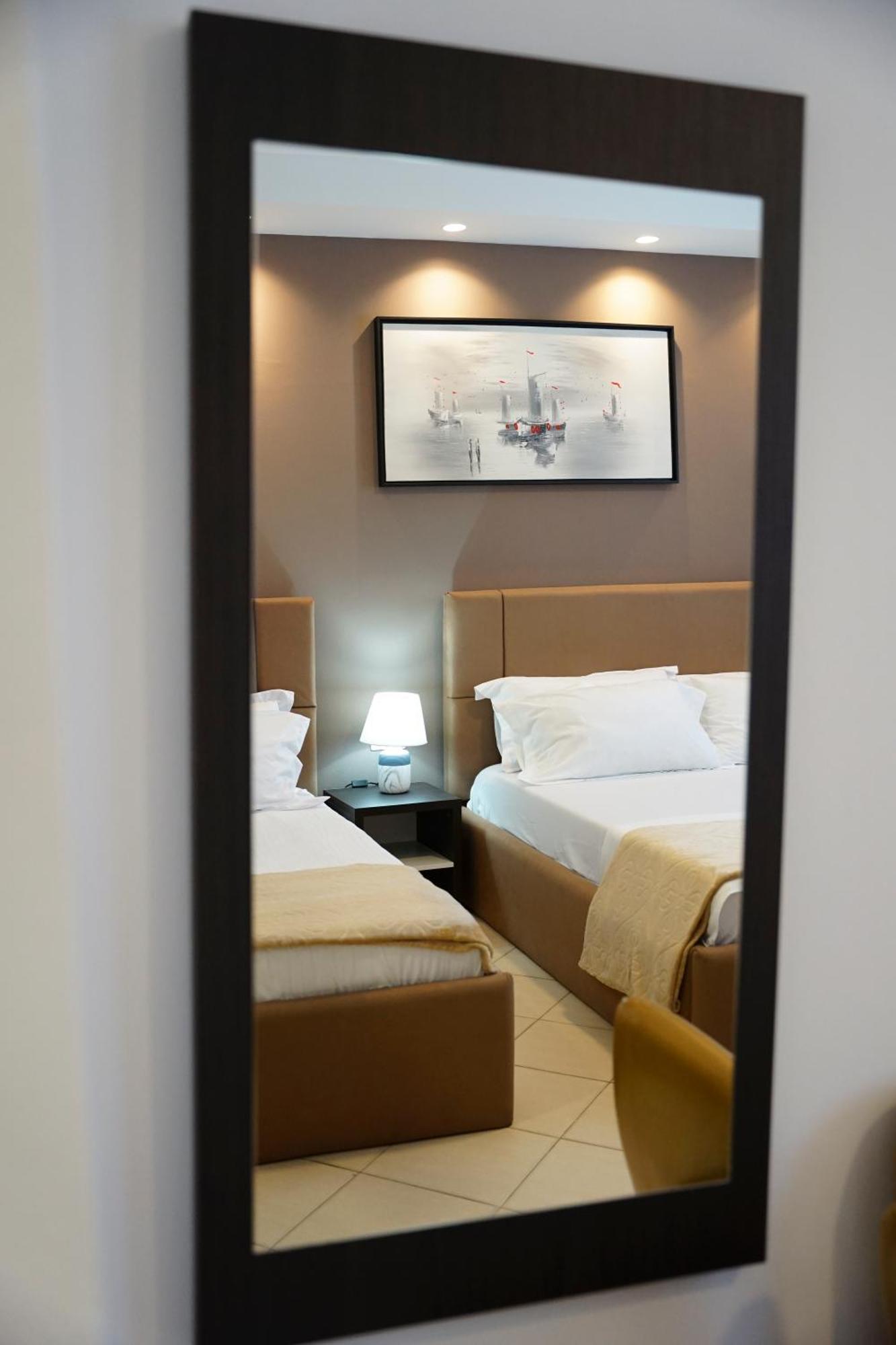 Atrium Deluxe 4* Golem (Tirana)